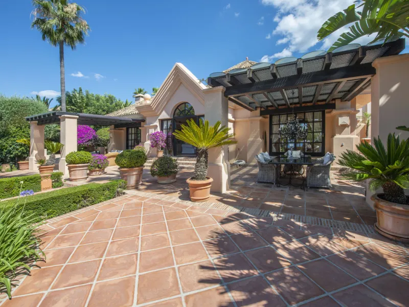 ... this is an unparalleled opportunity to acquire a masterpiece of architectural serenity!