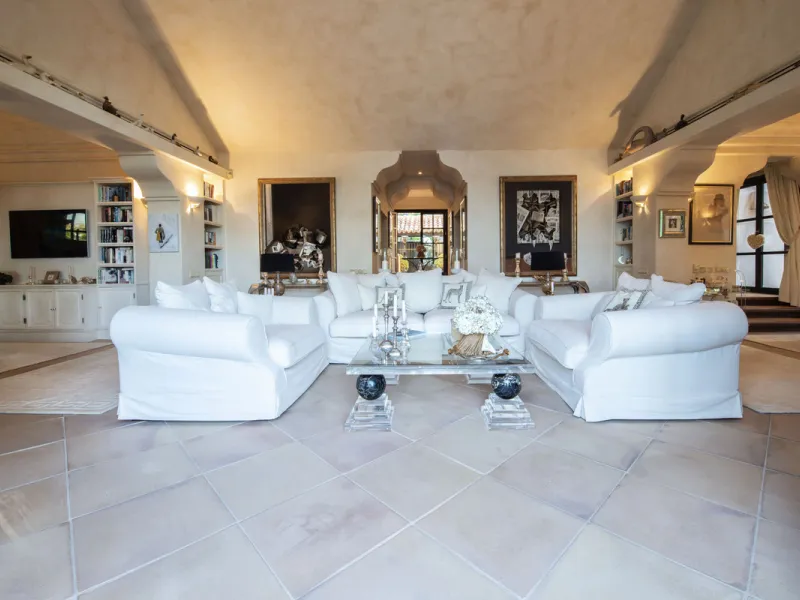 ... this is an unparalleled opportunity to acquire a masterpiece of architectural serenity!