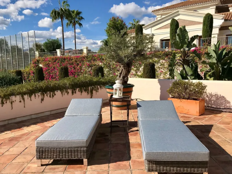 Apartment - Ground Floor Apartment в продаже в Málaga, Málaga. В доме 3 спален и 4 ванных комнат. Площадь дома 175 м²