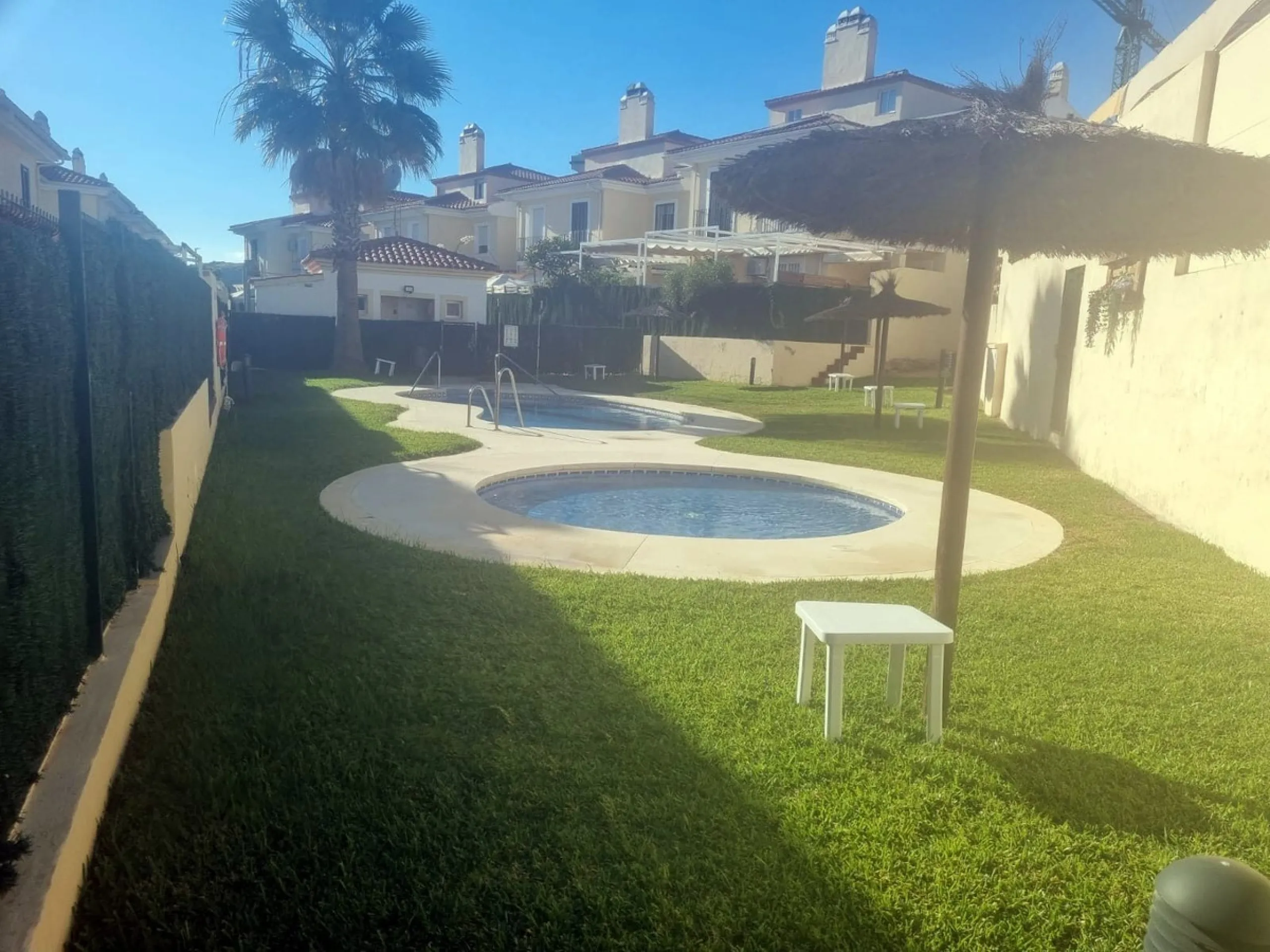 House - Semi-Detached House в продаже в Málaga, Málaga. В доме 3 спален и 3 ванных комнат. Площадь дома 149 м². Площадь участка 225 м²