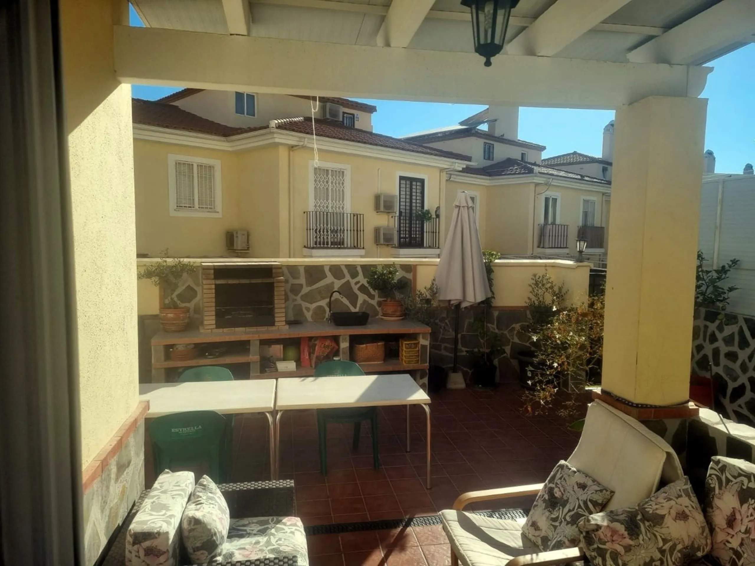 House - Semi-Detached House в продаже в Málaga, Málaga. В доме 3 спален и 3 ванных комнат. Площадь дома 149 м². Площадь участка 225 м²