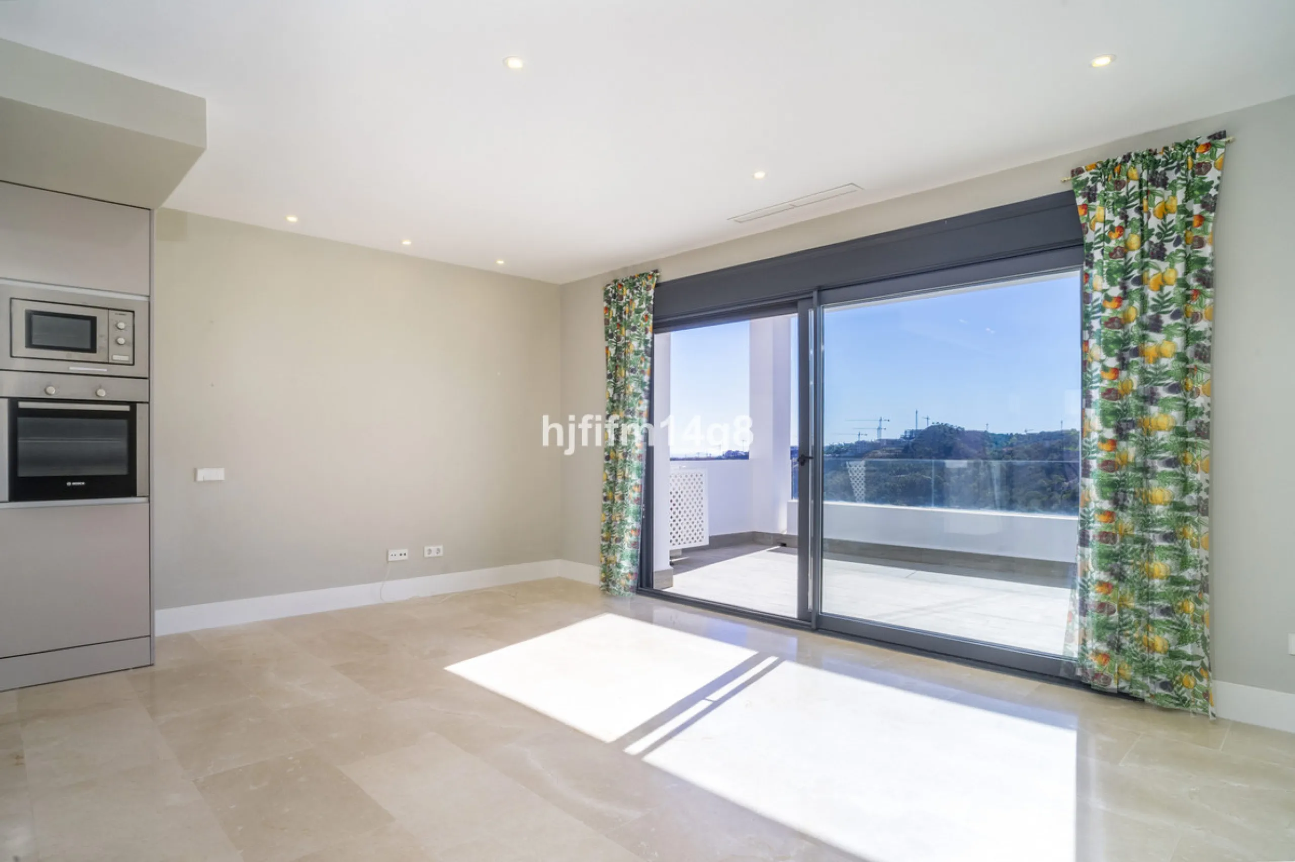 This stunning 2-bedroom duplex penthouse for sale in Ocean Hills, Estepona offers modern, luxurious living with breathtaking panoramic views of the Mediterranean Sea, the surrounding mountains, and the protected natural park that borders the community. Si