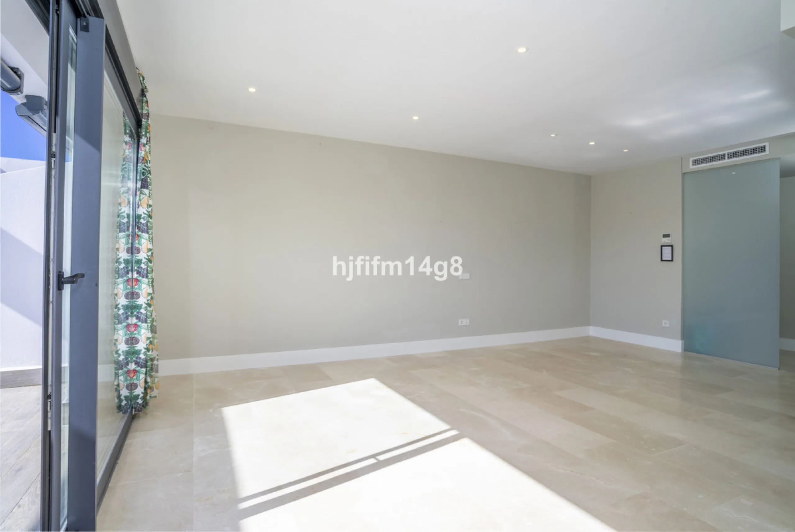 This stunning 2-bedroom duplex penthouse for sale in Ocean Hills, Estepona offers modern, luxurious living with breathtaking panoramic views of the Mediterranean Sea, the surrounding mountains, and the protected natural park that borders the community. Si