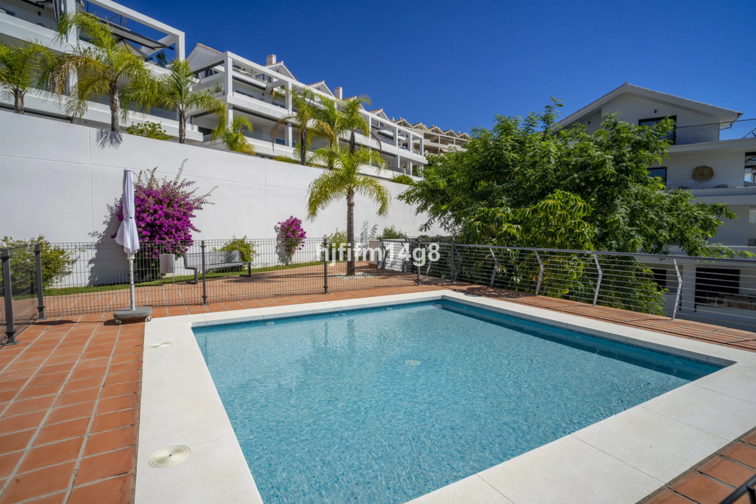 This stunning 2-bedroom duplex penthouse for sale in Ocean Hills, Estepona offers modern, luxurious living with breathtaking panoramic views of the Mediterranean Sea, the surrounding mountains, and the protected natural park that borders the community. Si