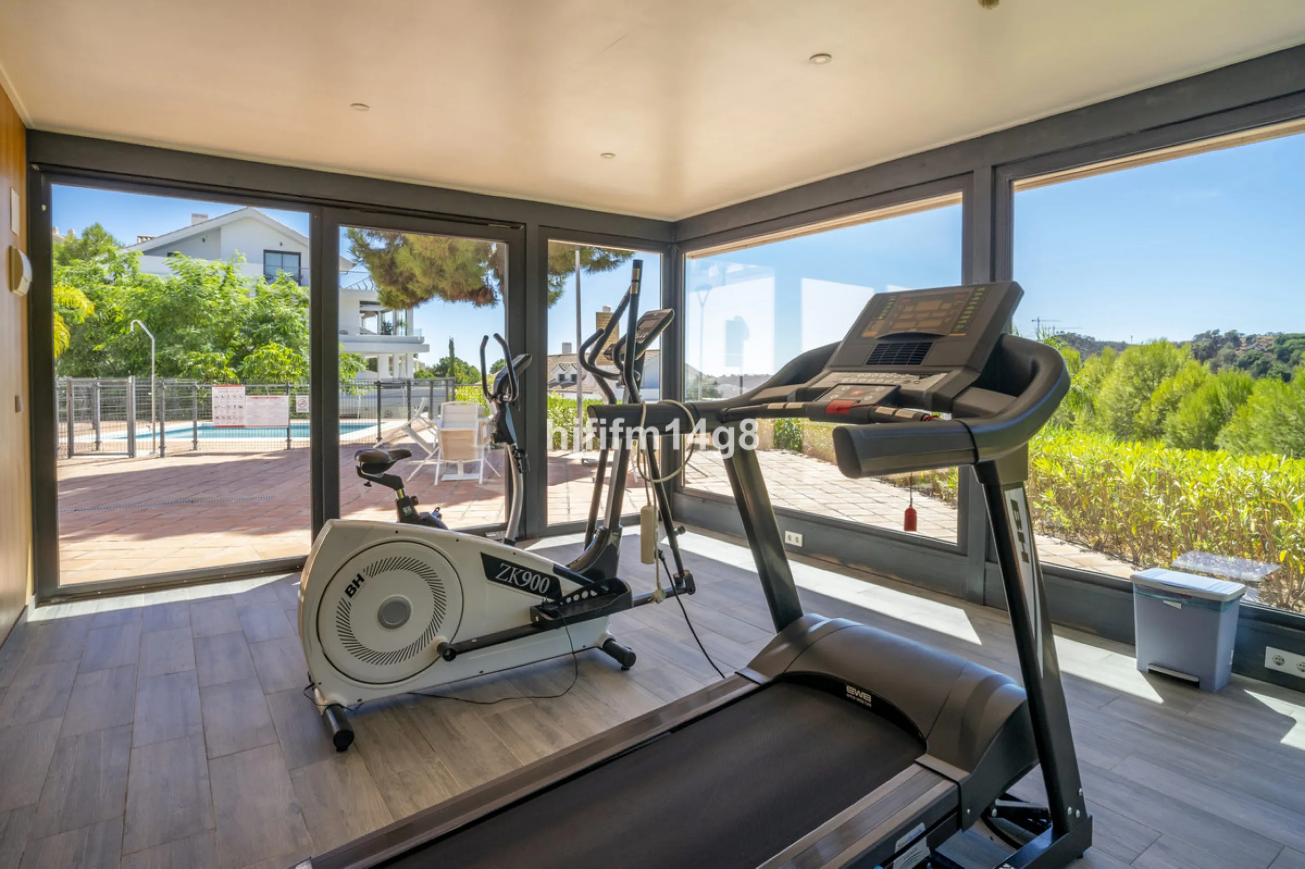 This stunning 2-bedroom duplex penthouse for sale in Ocean Hills, Estepona offers modern, luxurious living with breathtaking panoramic views of the Mediterranean Sea, the surrounding mountains, and the protected natural park that borders the community. Si