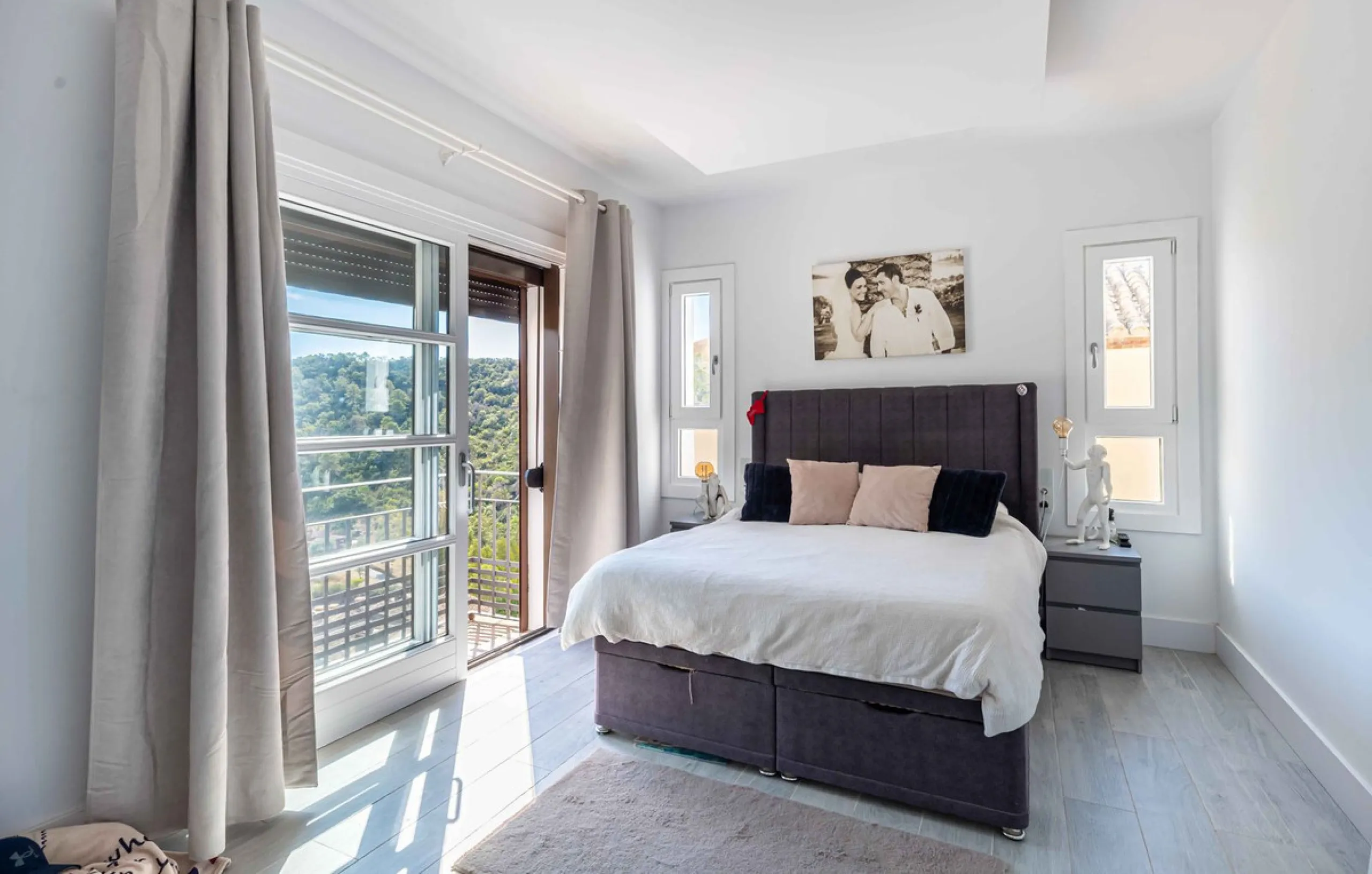 House - Townhouse в продаже в Benahavís, Málaga. В доме 4 спален и 4 ванных комнат. Площадь дома 287 м²