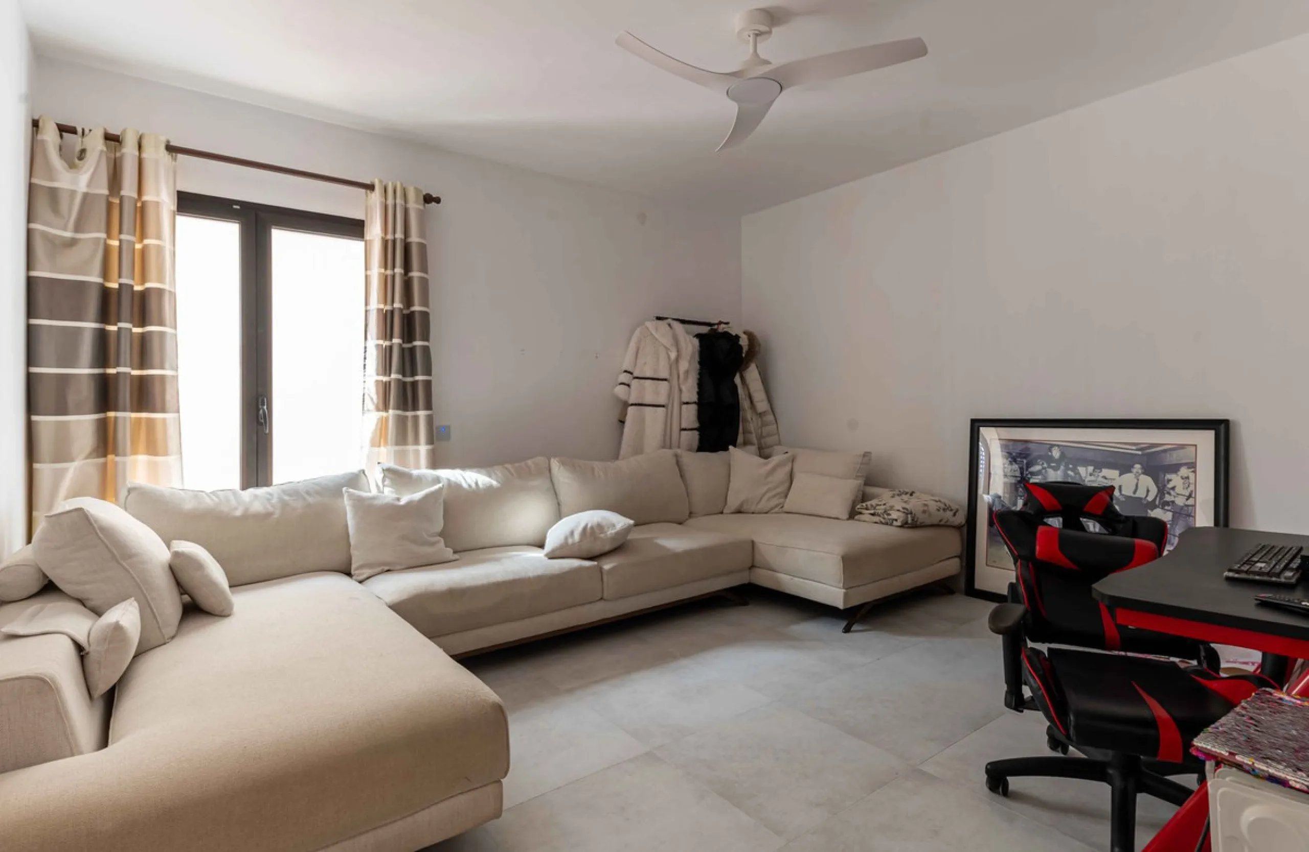 House - Townhouse в продаже в Benahavís, Málaga. В доме 4 спален и 4 ванных комнат. Площадь дома 287 м²