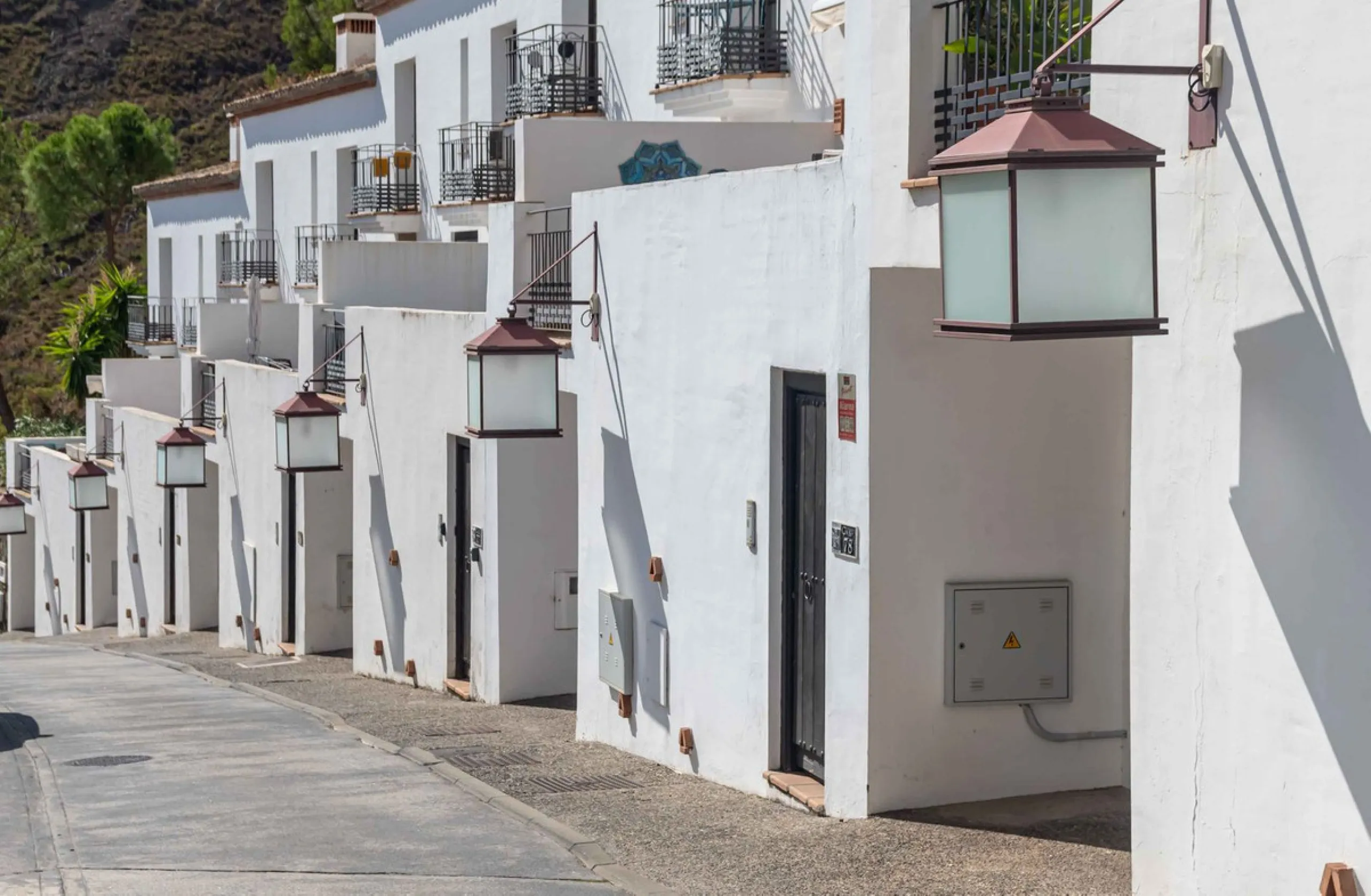 House - Townhouse в продаже в Benahavís, Málaga. В доме 4 спален и 4 ванных комнат. Площадь дома 287 м²