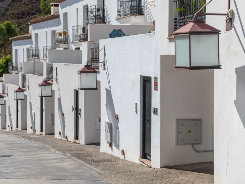 House - Townhouse в продаже в Benahavís, Málaga. В доме 4 спален и 4 ванных комнат. Площадь дома 287 м²