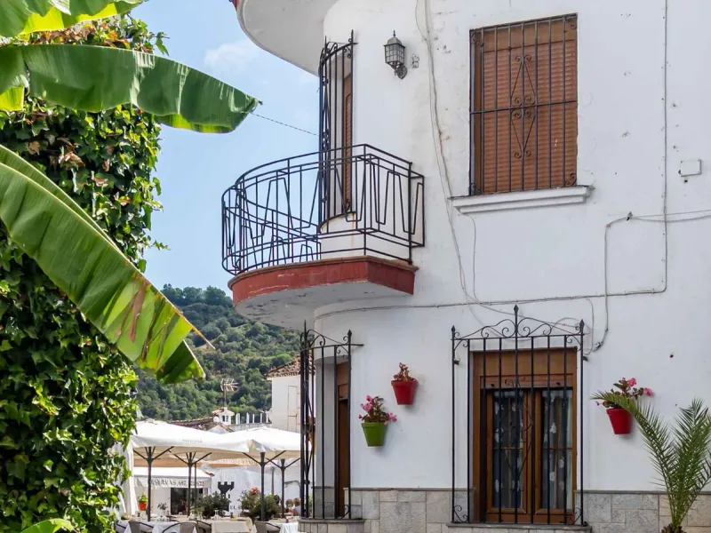 House - Townhouse в продаже в Benahavís, Málaga. В доме 4 спален и 4 ванных комнат. Площадь дома 287 м²