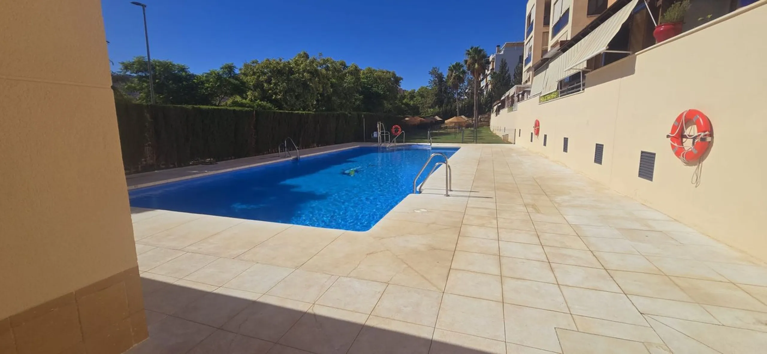 Apartment - Ground Floor Apartment в продаже в Ciudad Jardín, Málaga. В доме 2 спален и 2 ванных комнат. Площадь дома 130 м²