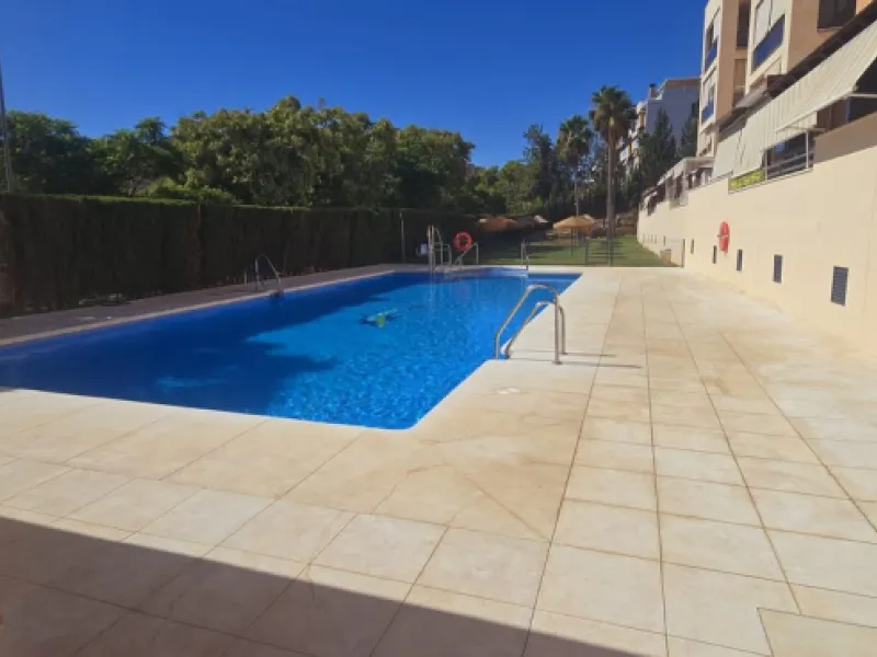 Apartment - Ground Floor Apartment в продаже в Ciudad Jardín, Málaga. В доме 2 спален и 2 ванных комнат. Площадь дома 130 м²