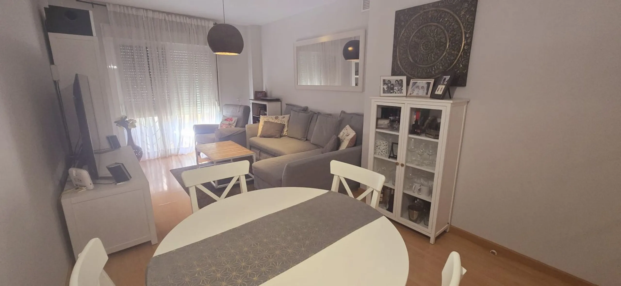 Apartment - Ground Floor Apartment в продаже в Ciudad Jardín, Málaga. В доме 2 спален и 2 ванных комнат. Площадь дома 130 м²
