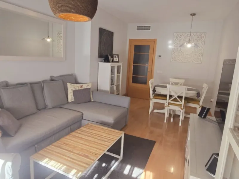 Apartment - Ground Floor Apartment в продаже в Ciudad Jardín, Málaga. В доме 2 спален и 2 ванных комнат. Площадь дома 130 м²