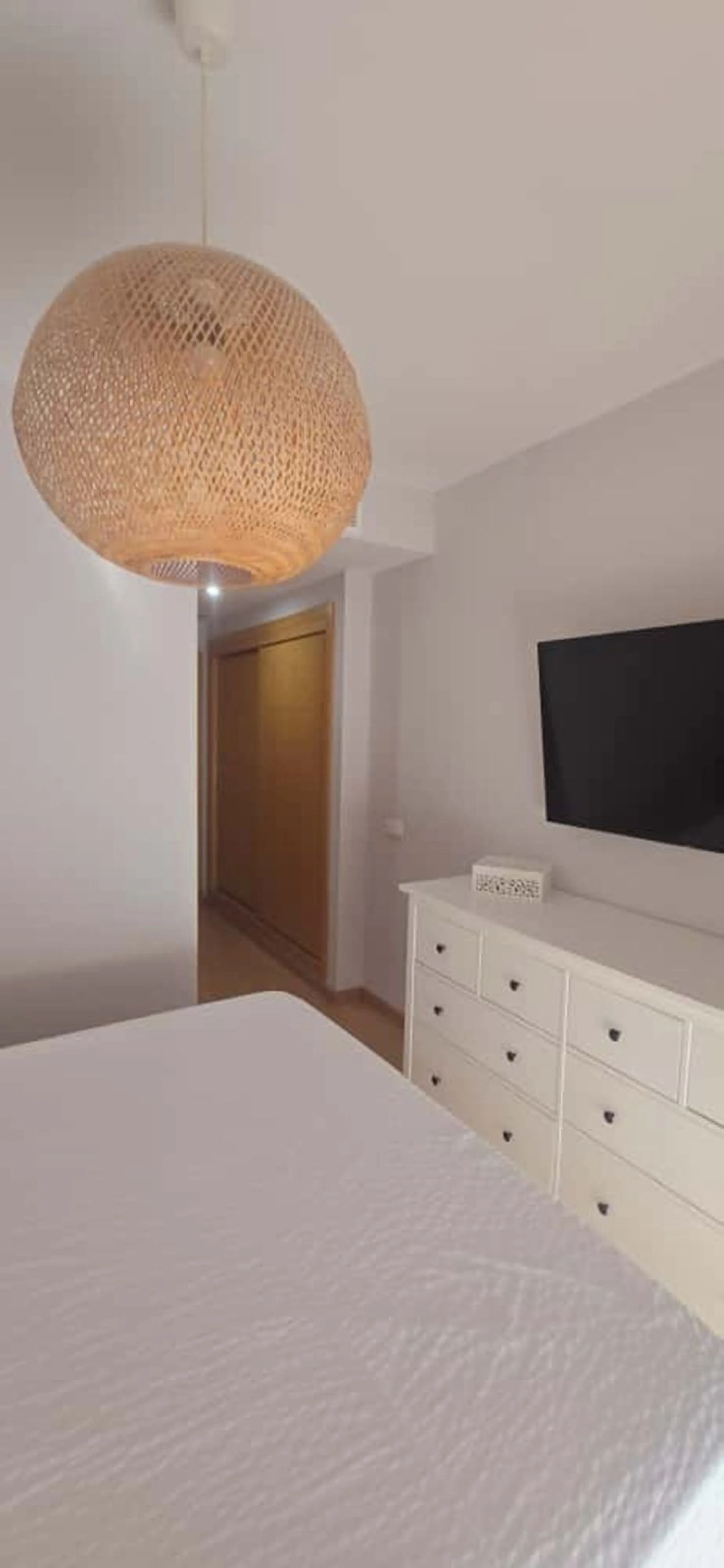Apartment - Ground Floor Apartment в продаже в Ciudad Jardín, Málaga. В доме 2 спален и 2 ванных комнат. Площадь дома 130 м²