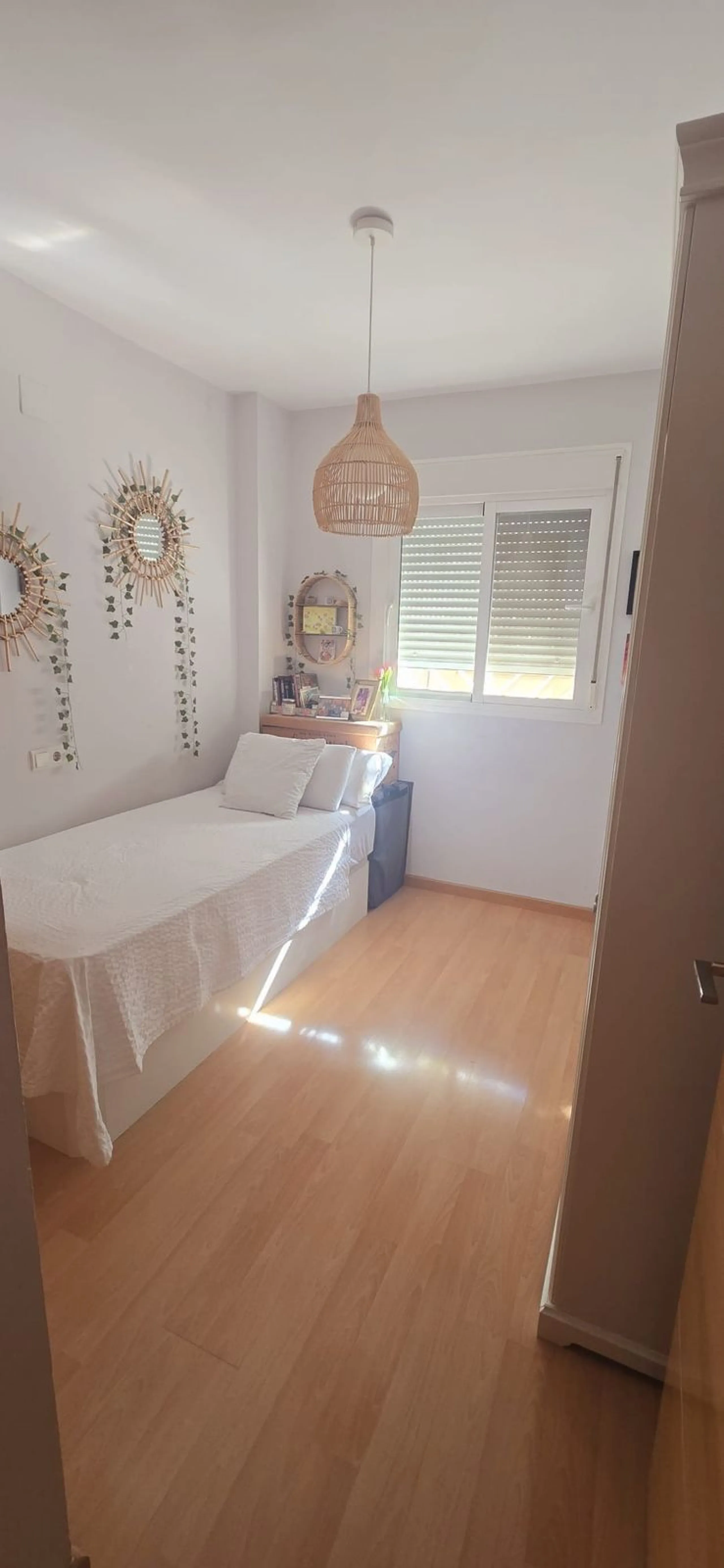 Apartment - Ground Floor Apartment в продаже в Ciudad Jardín, Málaga. В доме 2 спален и 2 ванных комнат. Площадь дома 130 м²