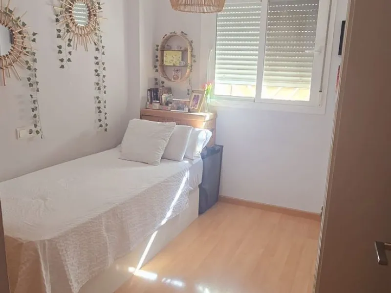 Apartment - Ground Floor Apartment в продаже в Ciudad Jardín, Málaga. В доме 2 спален и 2 ванных комнат. Площадь дома 130 м²