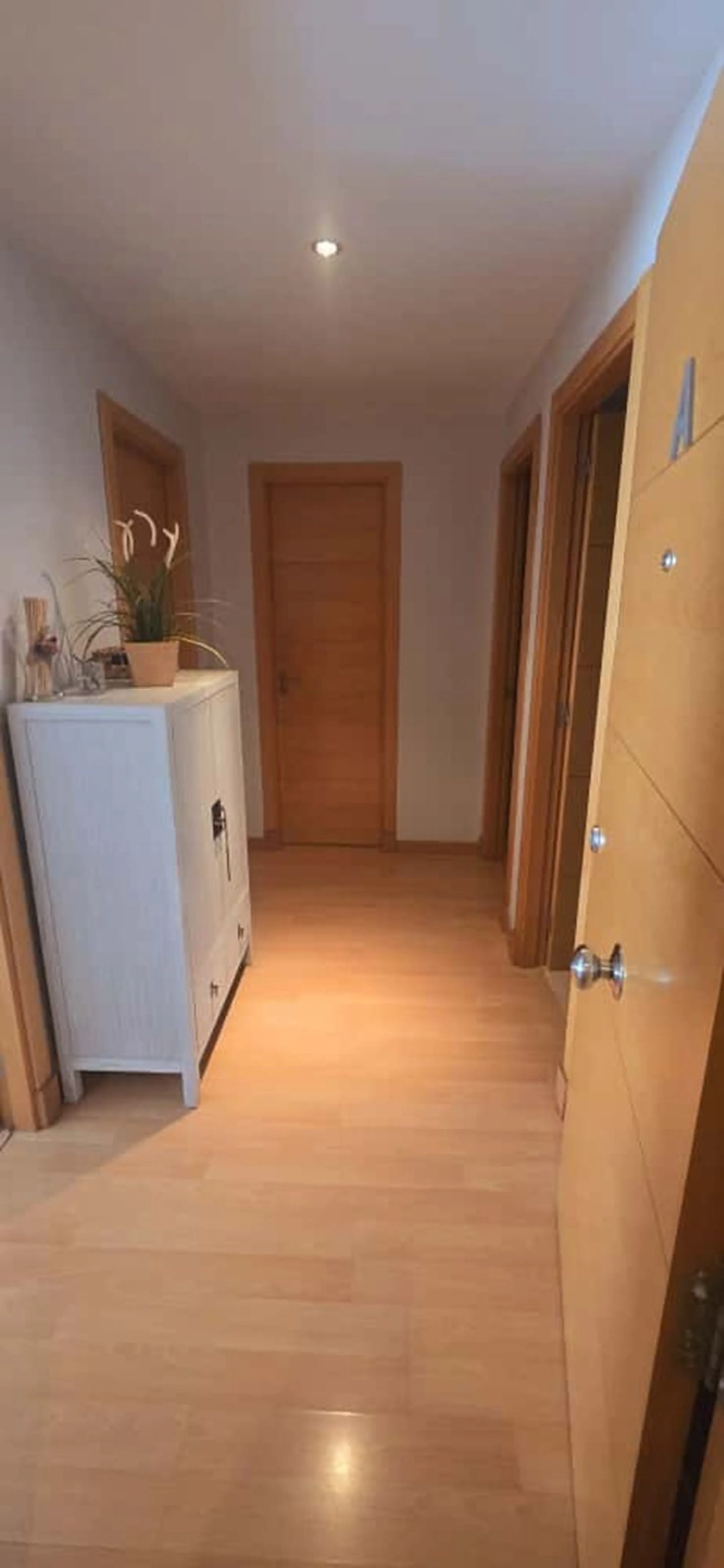 Apartment - Ground Floor Apartment в продаже в Ciudad Jardín, Málaga. В доме 2 спален и 2 ванных комнат. Площадь дома 130 м²