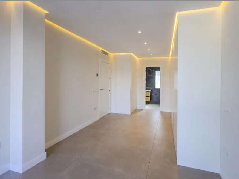 Apartment - Penthouse в продаже в Marbella, Málaga. В доме 2 спален и 2 ванных комнат. Площадь дома 100 м²