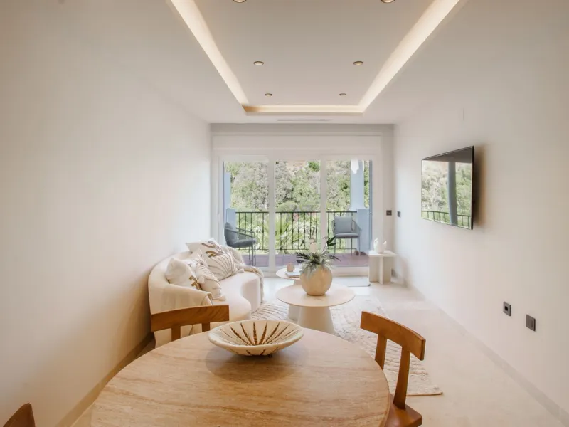 Renovated Apartment Frontline Golf in La Quinta with Stunning Sea, Lake & Golf Views