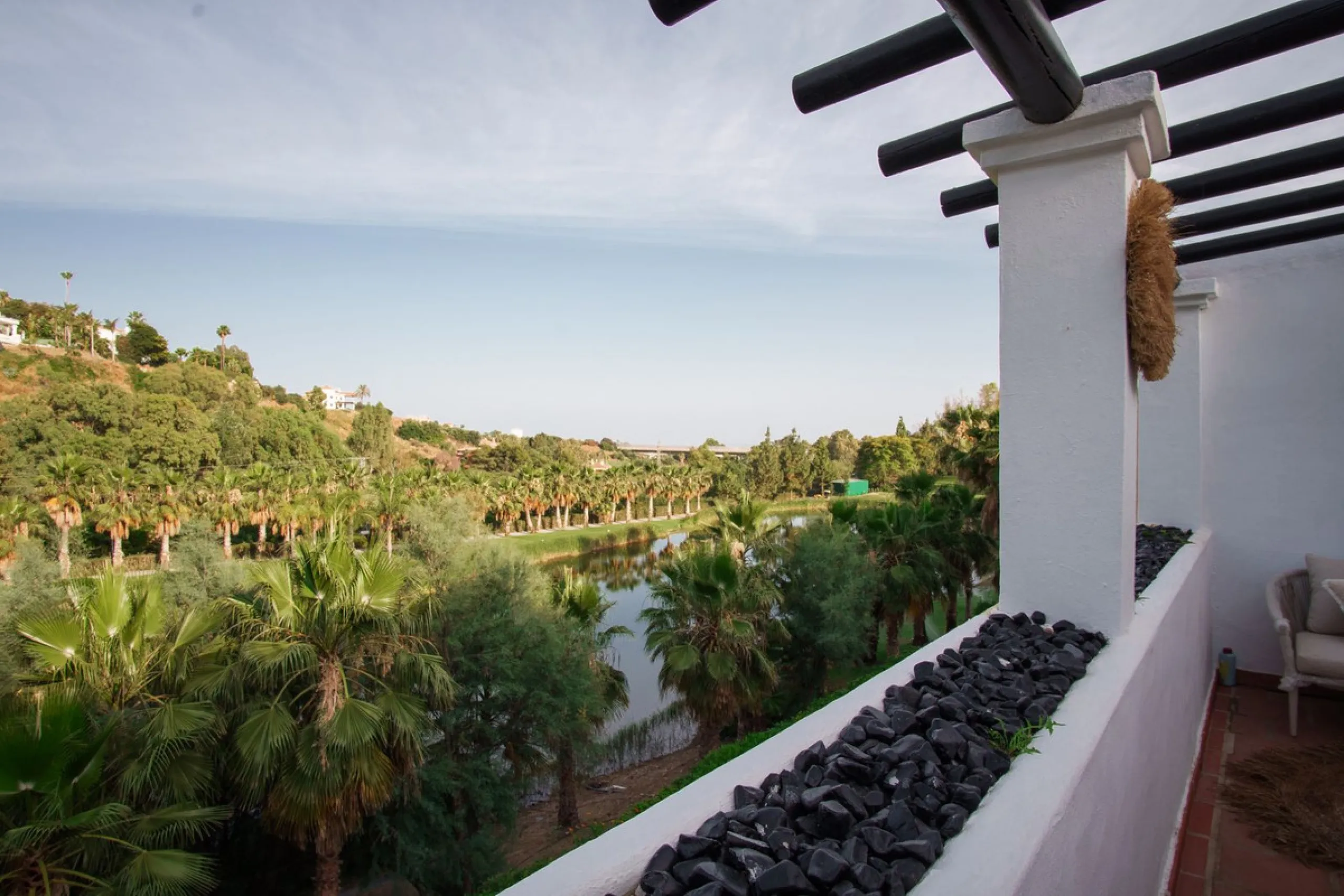 Renovated Apartment Frontline Golf in La Quinta with Stunning Sea, Lake & Golf Views