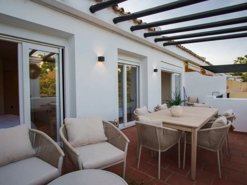 Renovated Apartment Frontline Golf in La Quinta with Stunning Sea, Lake & Golf Views