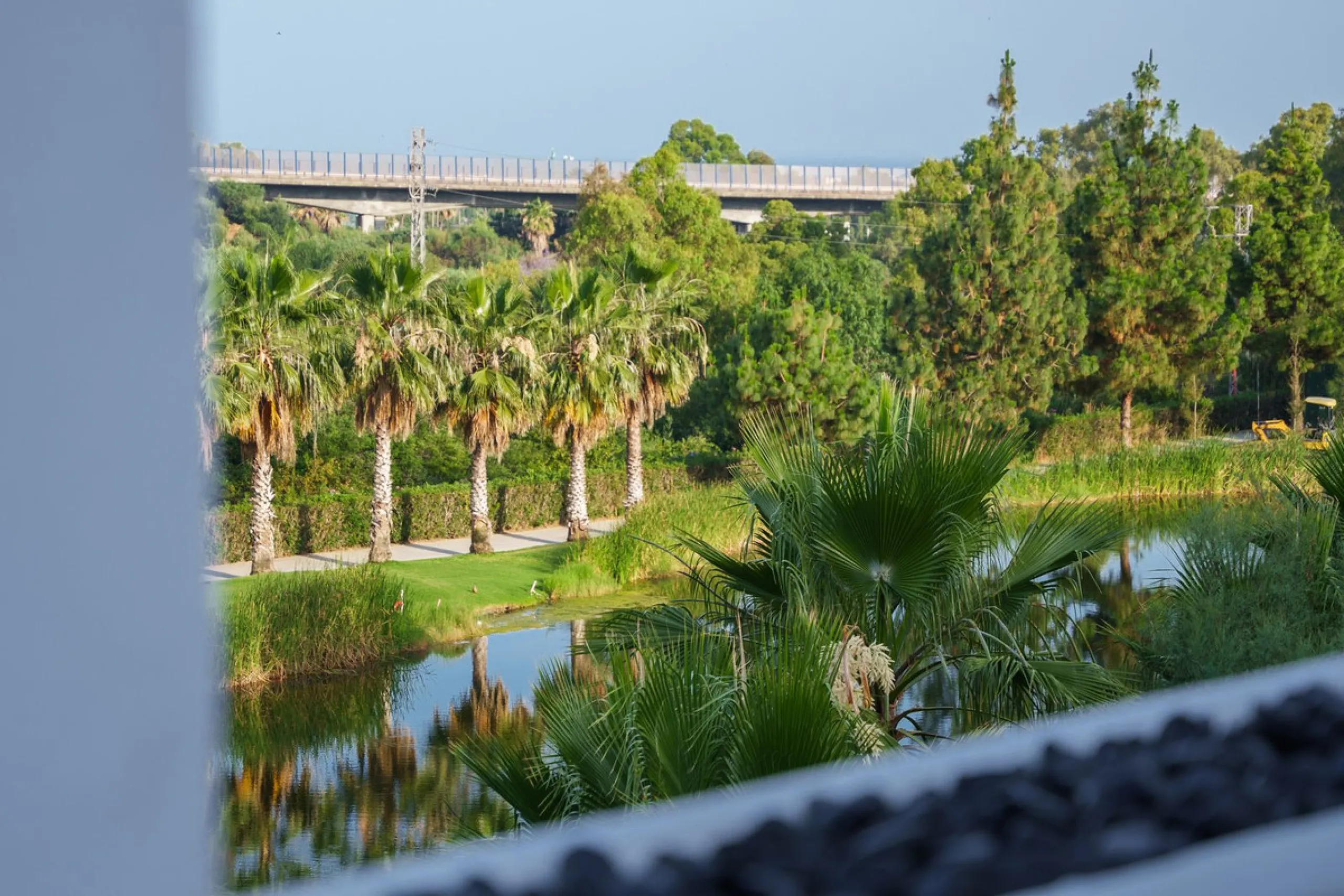 Renovated Apartment Frontline Golf in La Quinta with Stunning Sea, Lake & Golf Views
