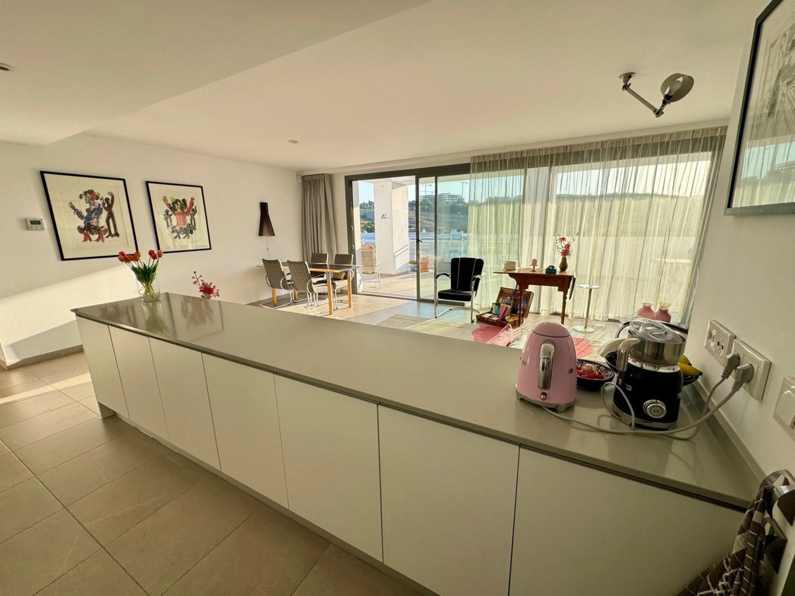 Discover luxury and comfort in this spectacular penthouse for sale in Casares Green!