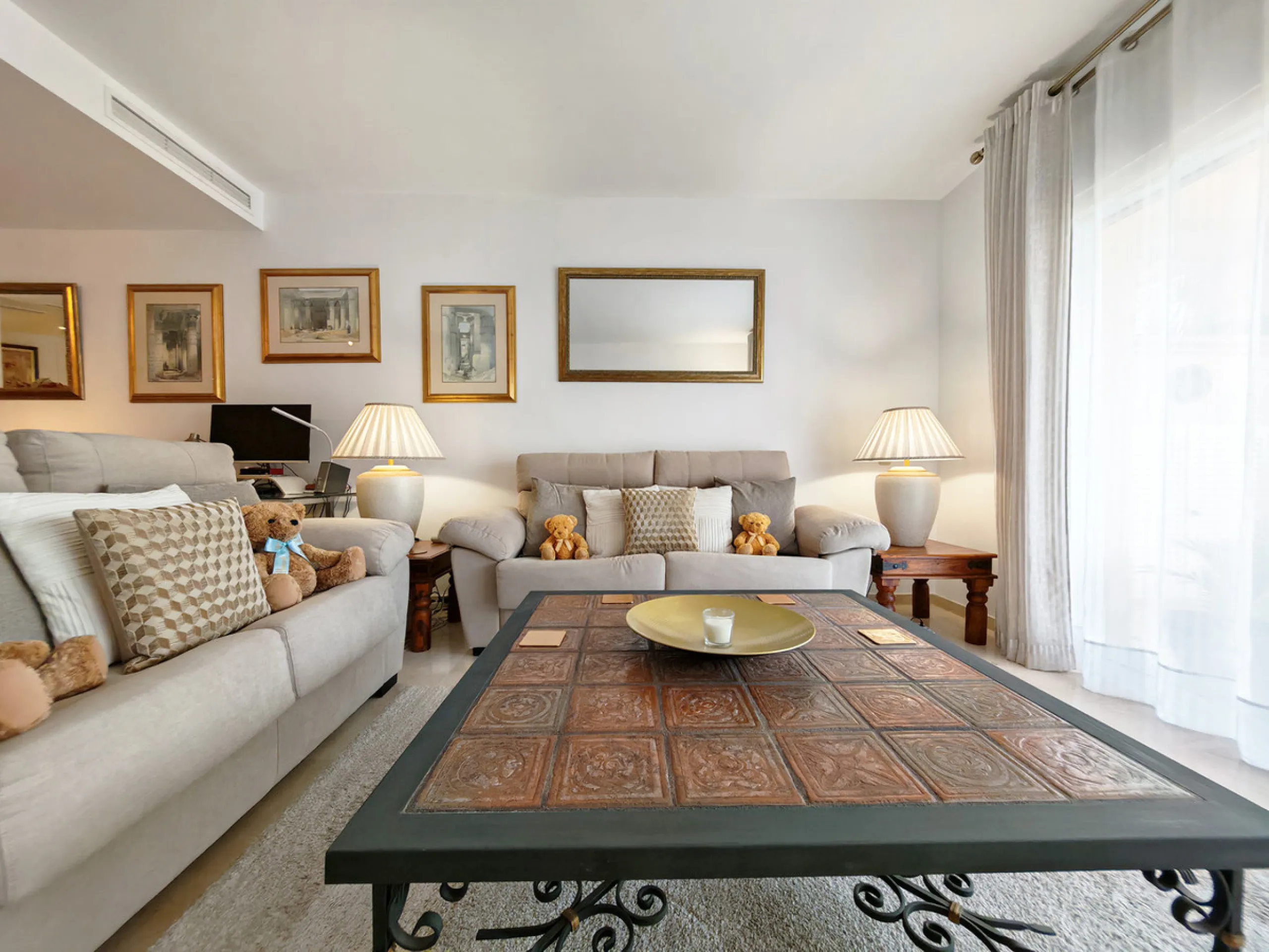 Apartment for sale in Rio Real Golf, Marbella with 2 bedrooms, 2 bathrooms, 2 en suite bathrooms and with orientation west, with communal swimming pool, private garage (1 parking spaces) and communal garden. Regarding property dimensions, it has 170 m² bu