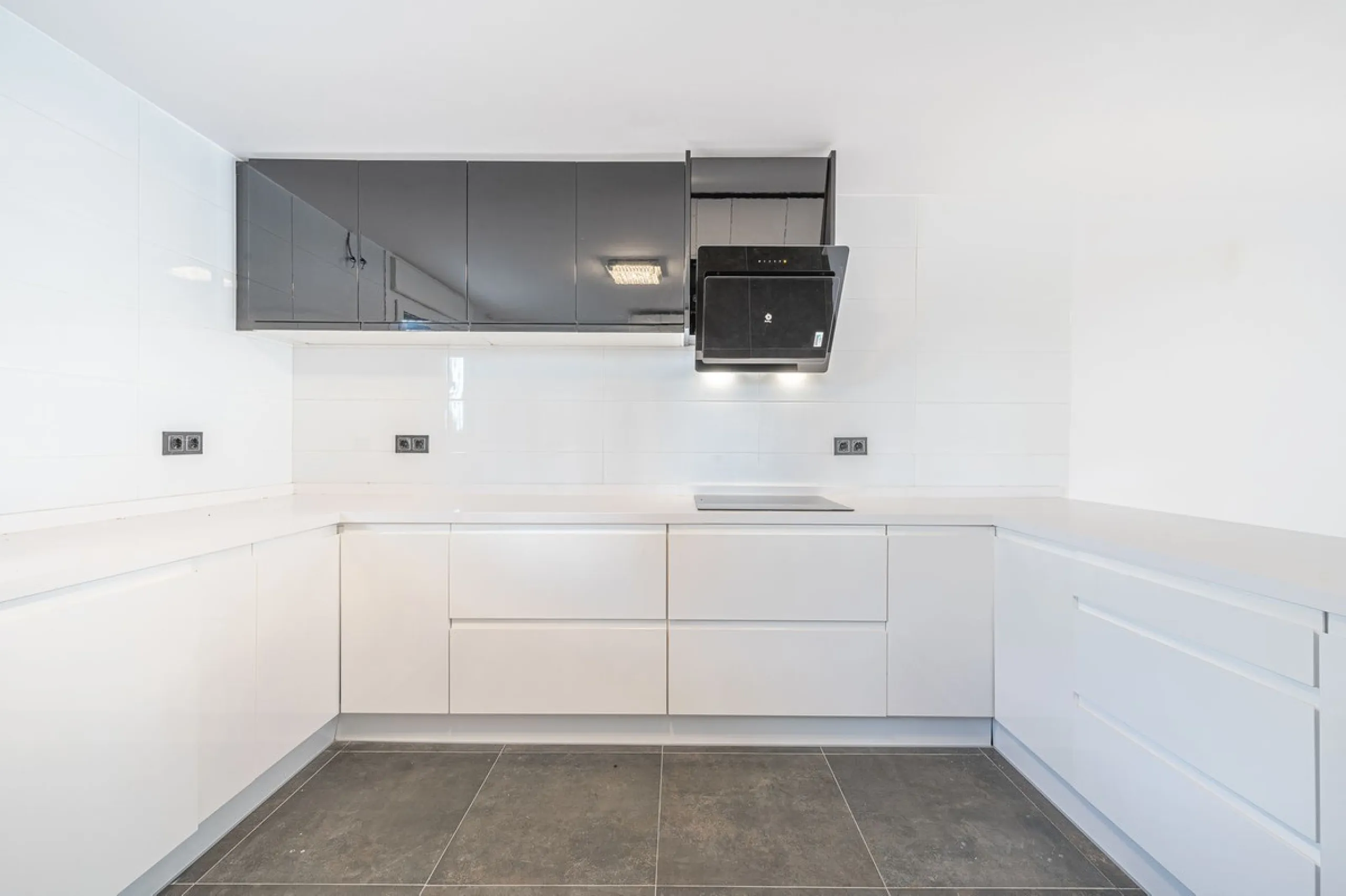 Newly refurbished townhouse in Atalaya Rio Verde, only 5 minutes from Puerto Banus!