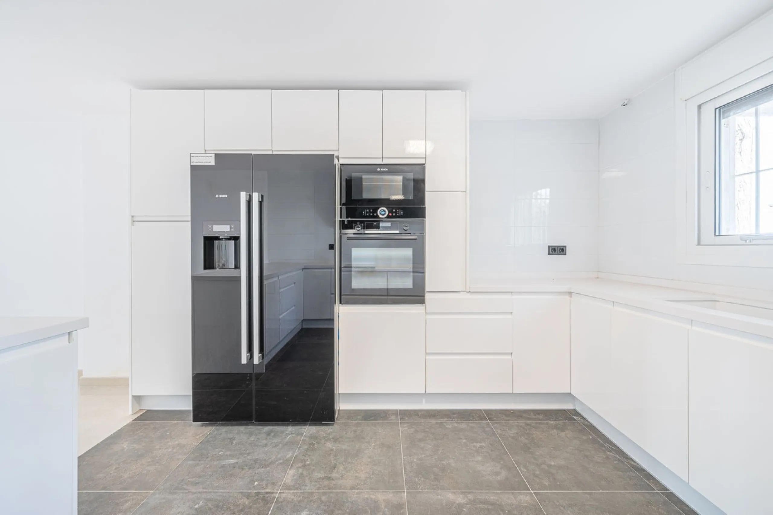 Newly refurbished townhouse in Atalaya Rio Verde, only 5 minutes from Puerto Banus!