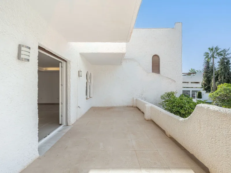 Newly refurbished townhouse in Atalaya Rio Verde, only 5 minutes from Puerto Banus!
