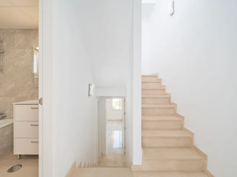 Newly refurbished townhouse in Atalaya Rio Verde, only 5 minutes from Puerto Banus!