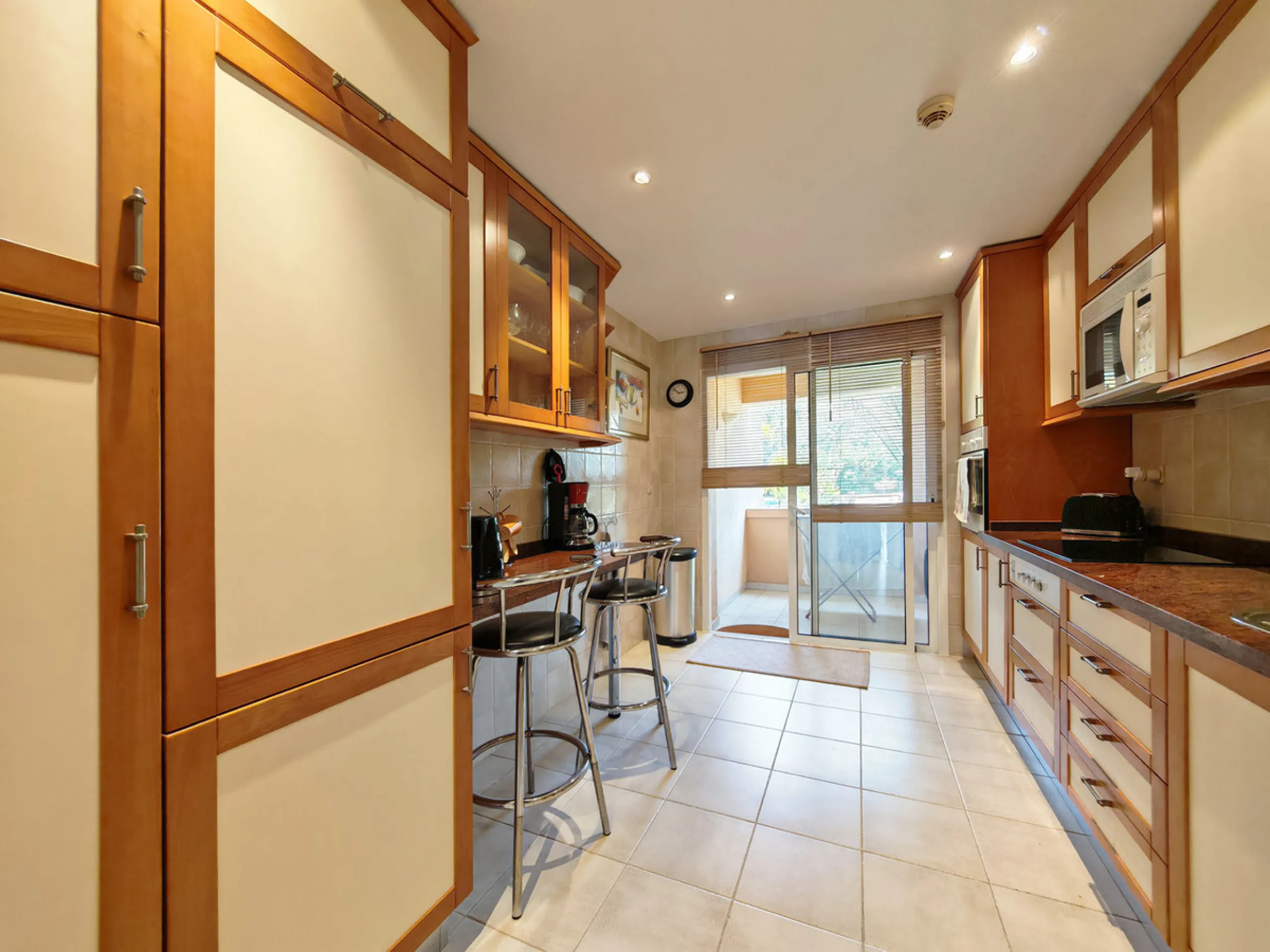 Apartment for sale in Rio Real Golf, Marbella with 2 bedrooms, 2 bathrooms, 2 en suite bathrooms and with orientation west, with communal swimming pool, private garage (1 parking spaces) and communal garden. Regarding property dimensions, it has 170 m² bu