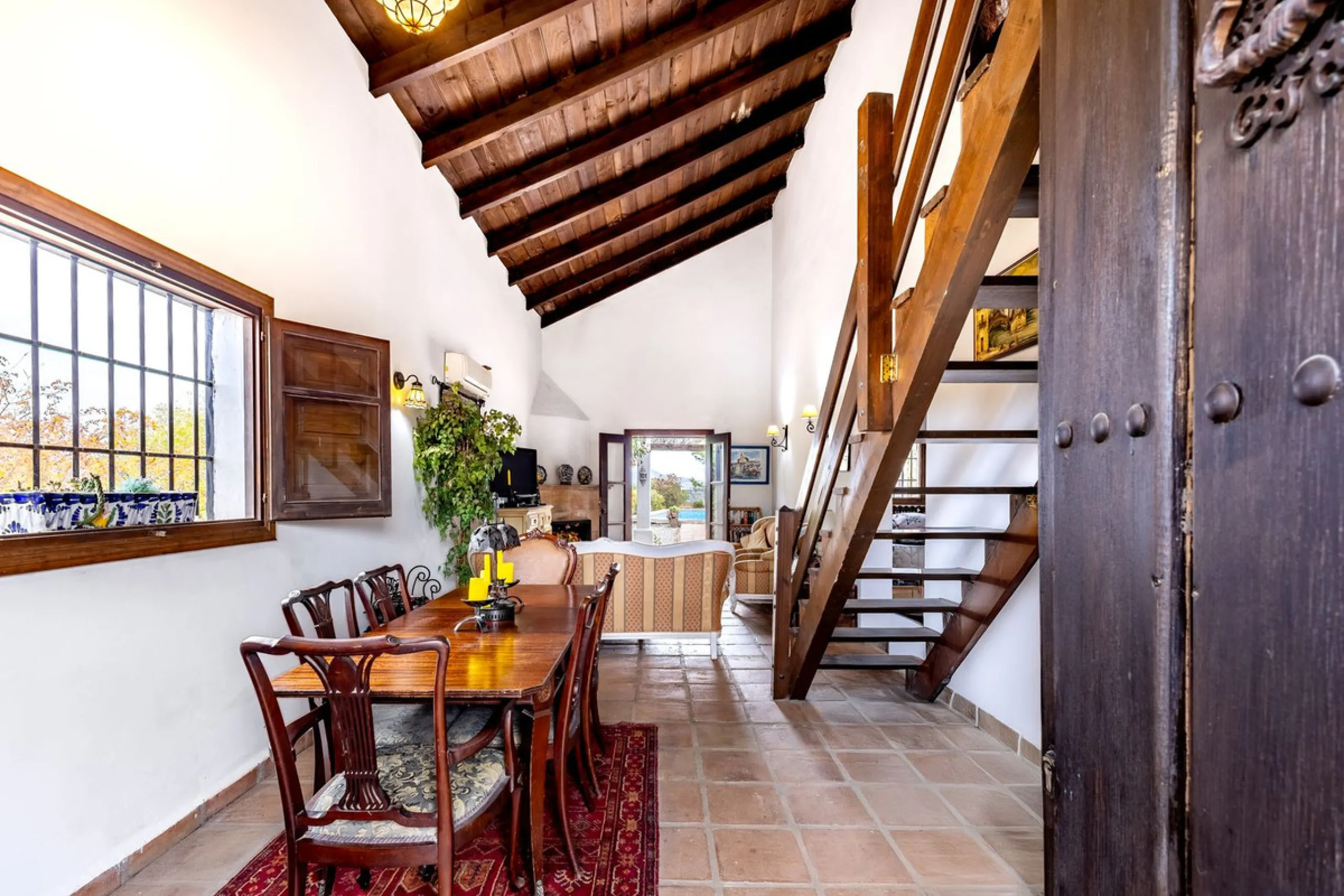 Feature Rich 3 Bedroom Finca, Great Access, Location and Views.