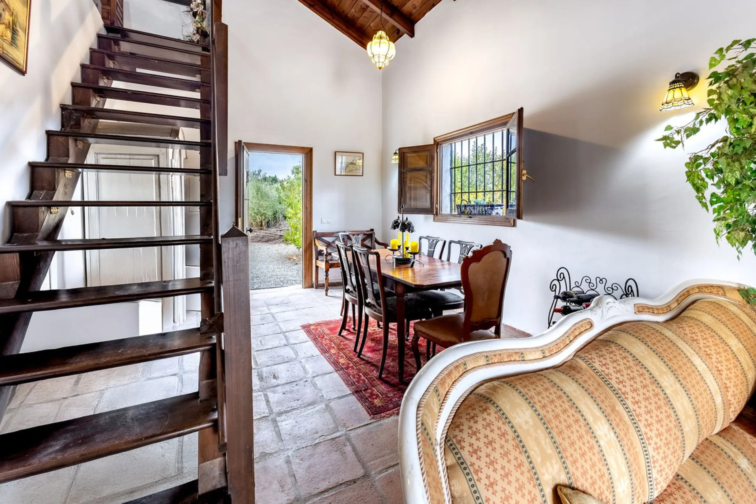 Feature Rich 3 Bedroom Finca, Great Access, Location and Views.