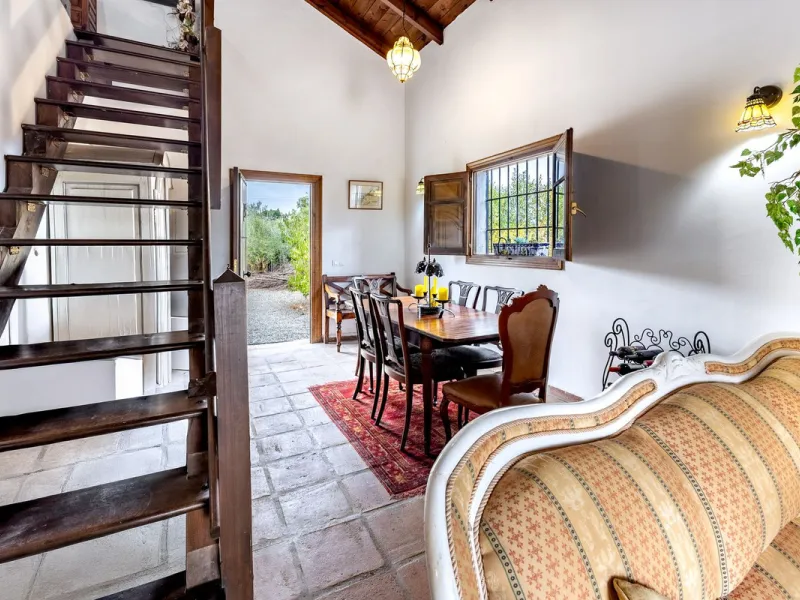 Feature Rich 3 Bedroom Finca, Great Access, Location and Views.