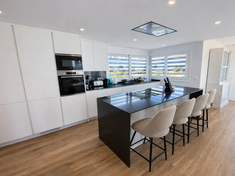 Apartment - Ground Floor Apartment в продаже в Casares, Málaga. В доме 2 спален и 2 ванных комнат. Площадь дома 109 м². Площадь участка 422 м²
