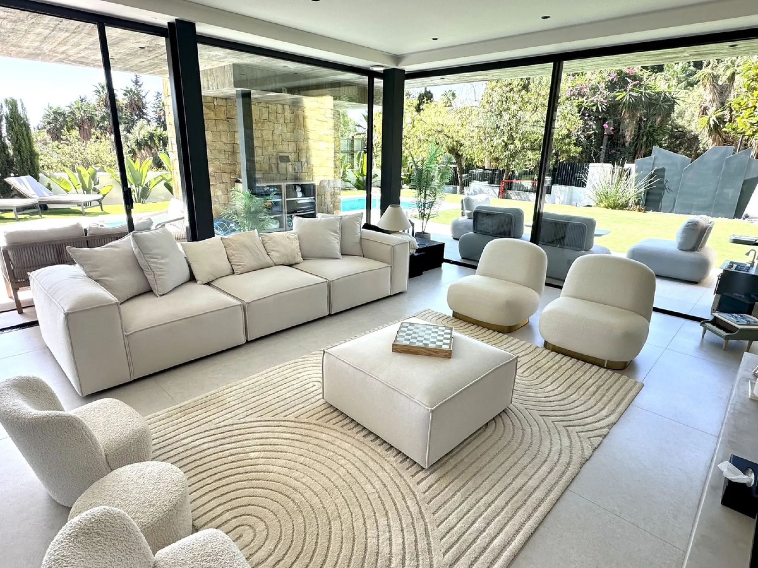 Stunning Villa in Nagüeles, Marbella