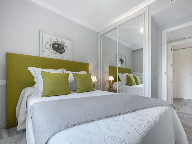 Apartment - Middle Floor Apartment в продаже в Marbella, Málaga. В доме 2 спален и 2 ванных комнат. Площадь дома 84 м²