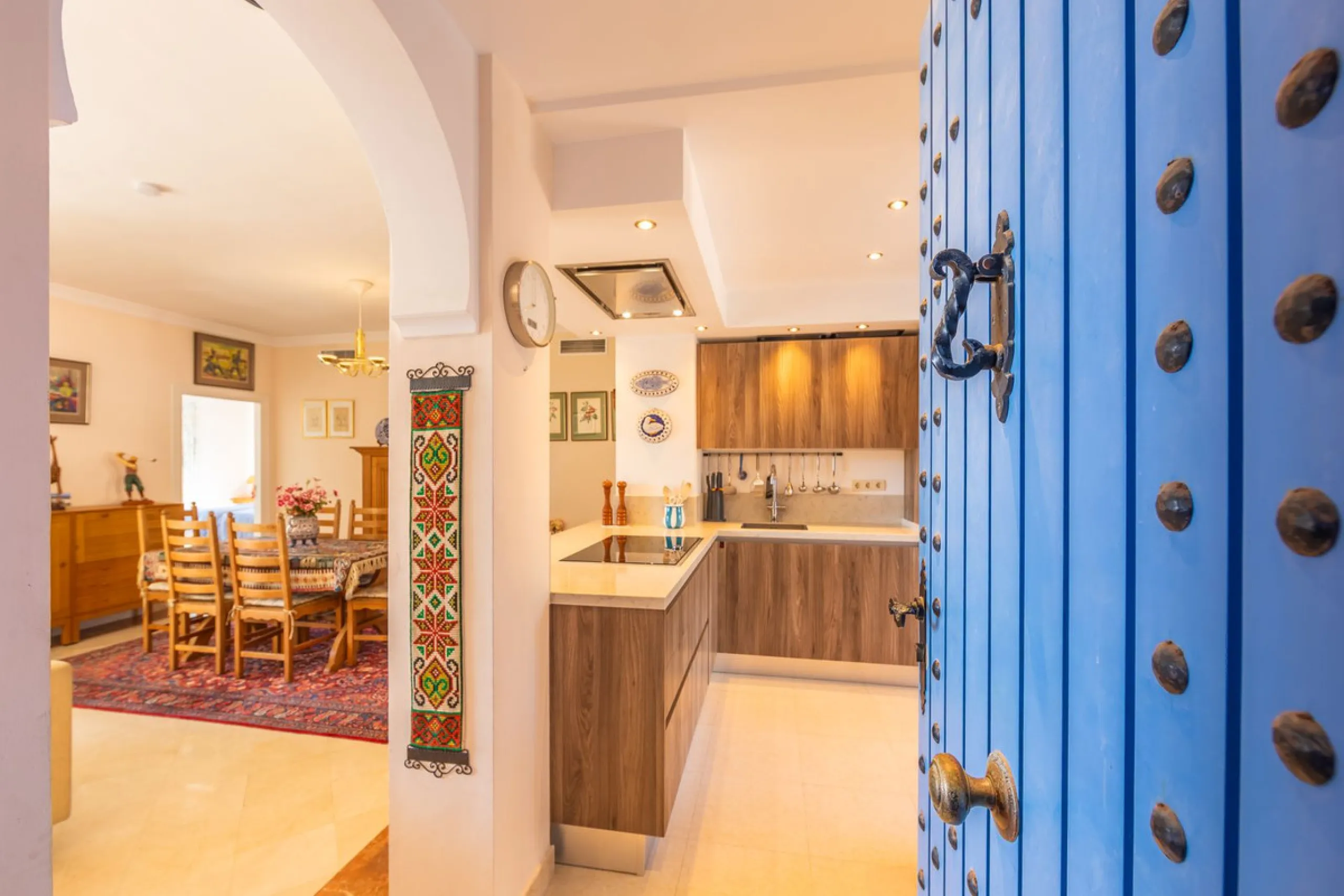 Stunning mid-floor apartment in the first line of the beach, with spectacular views of the sea, the beach, Gibraltar, and Africa, located in the exclusive Bay of Casares next to a protected historic area with an ancient Arab tower, within the prestigious 