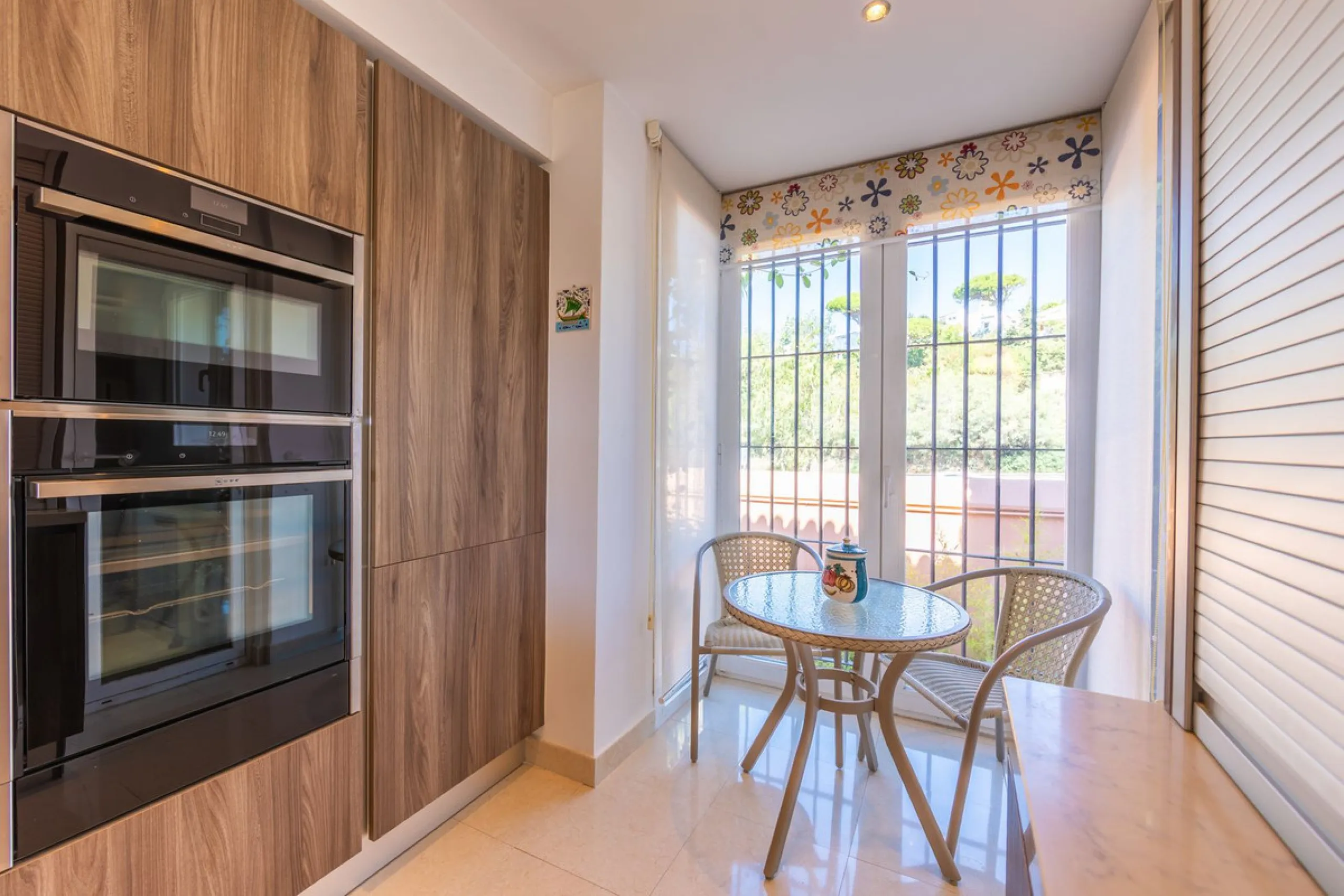 Stunning mid-floor apartment in the first line of the beach, with spectacular views of the sea, the beach, Gibraltar, and Africa, located in the exclusive Bay of Casares next to a protected historic area with an ancient Arab tower, within the prestigious 