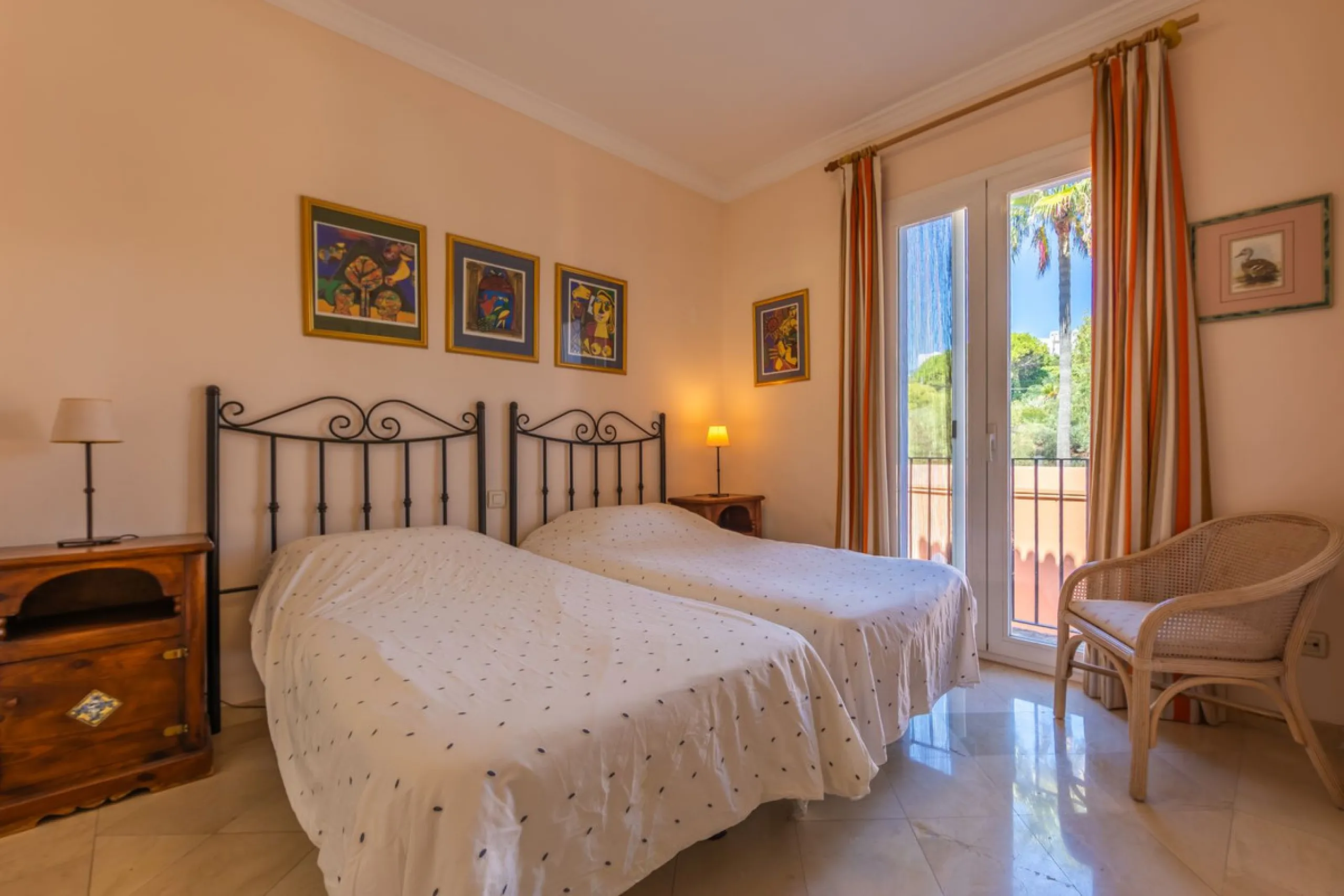 Stunning mid-floor apartment in the first line of the beach, with spectacular views of the sea, the beach, Gibraltar, and Africa, located in the exclusive Bay of Casares next to a protected historic area with an ancient Arab tower, within the prestigious 