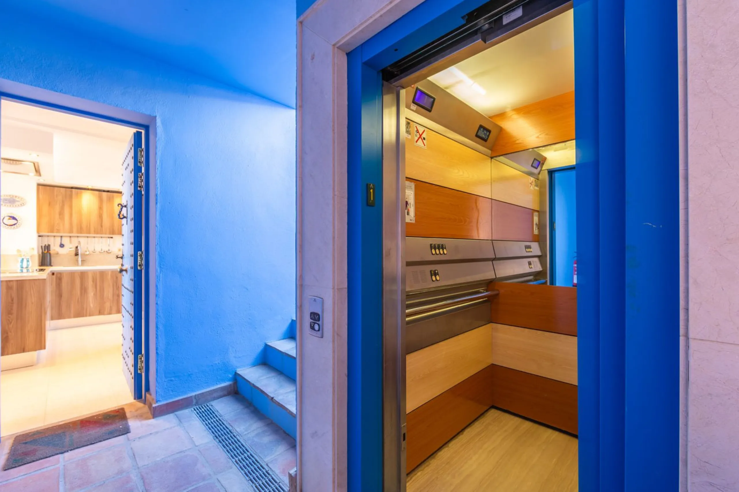 Stunning mid-floor apartment in the first line of the beach, with spectacular views of the sea, the beach, Gibraltar, and Africa, located in the exclusive Bay of Casares next to a protected historic area with an ancient Arab tower, within the prestigious 