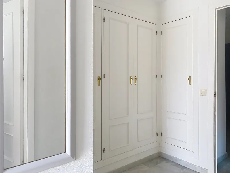 House - Semi-Detached House в продаже в Marbella, Málaga. В доме 4 спален и 4 ванных комнат. Площадь дома 254 м². Площадь участка 246 м²
