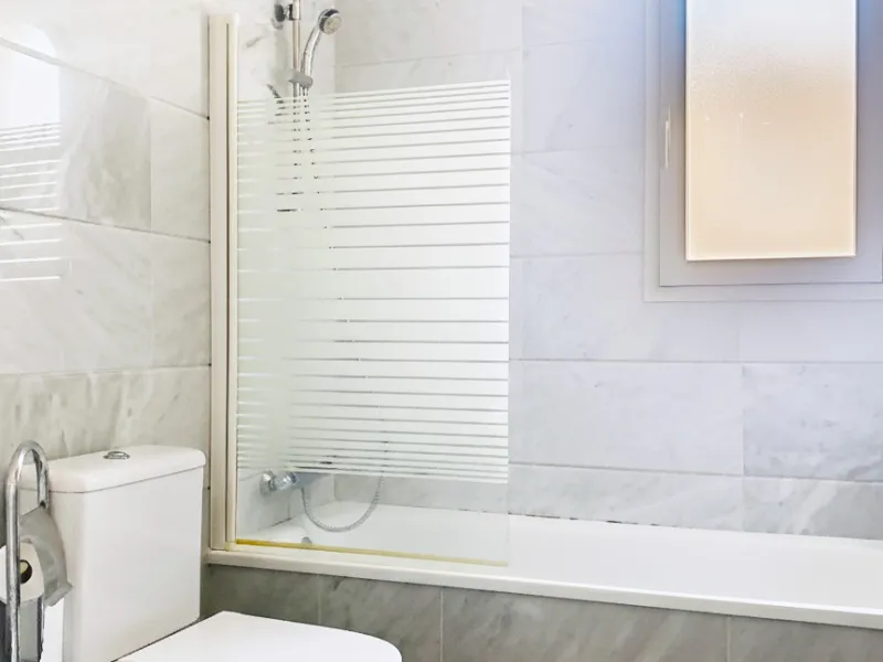 House - Semi-Detached House в продаже в Marbella, Málaga. В доме 4 спален и 4 ванных комнат. Площадь дома 254 м². Площадь участка 246 м²