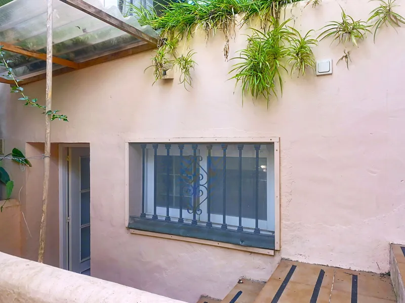 House - Semi-Detached House в продаже в Marbella, Málaga. В доме 4 спален и 4 ванных комнат. Площадь дома 254 м². Площадь участка 246 м²