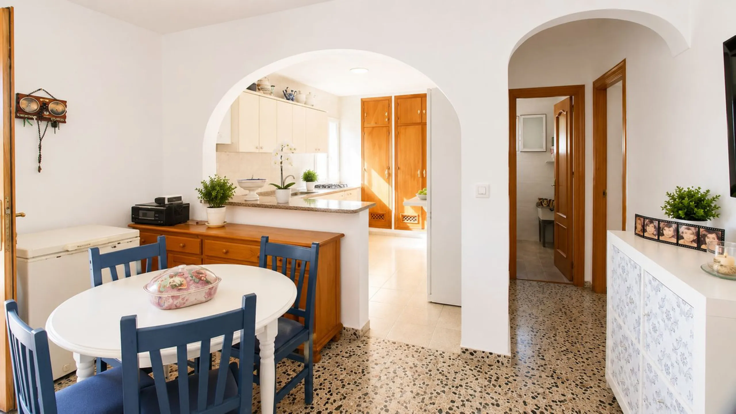 Charming country property with pool and garden for sale in Estepona – just 10 minutes from the beach