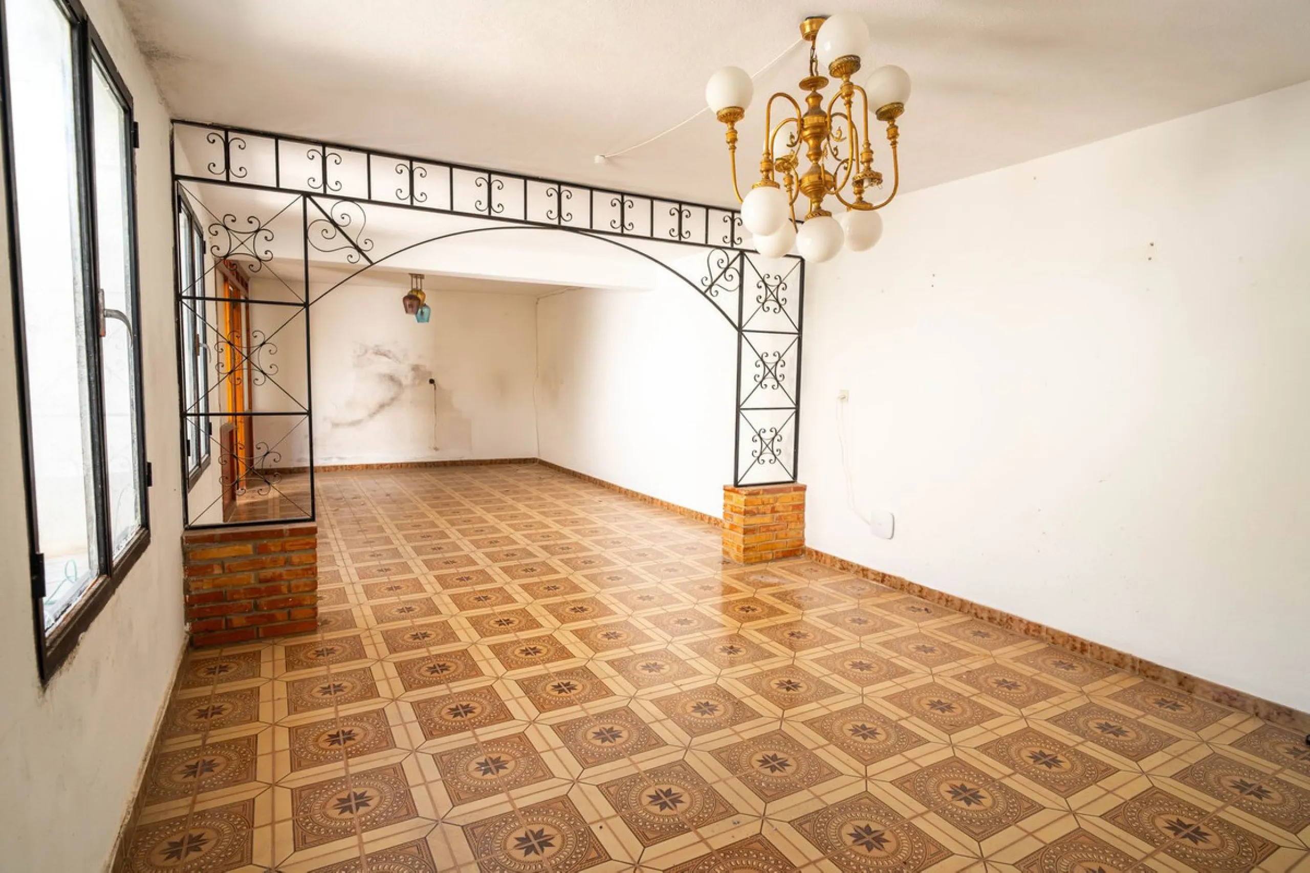 House with 4 Bedrooms and Patio in the Heart of Mijas Pueblo
