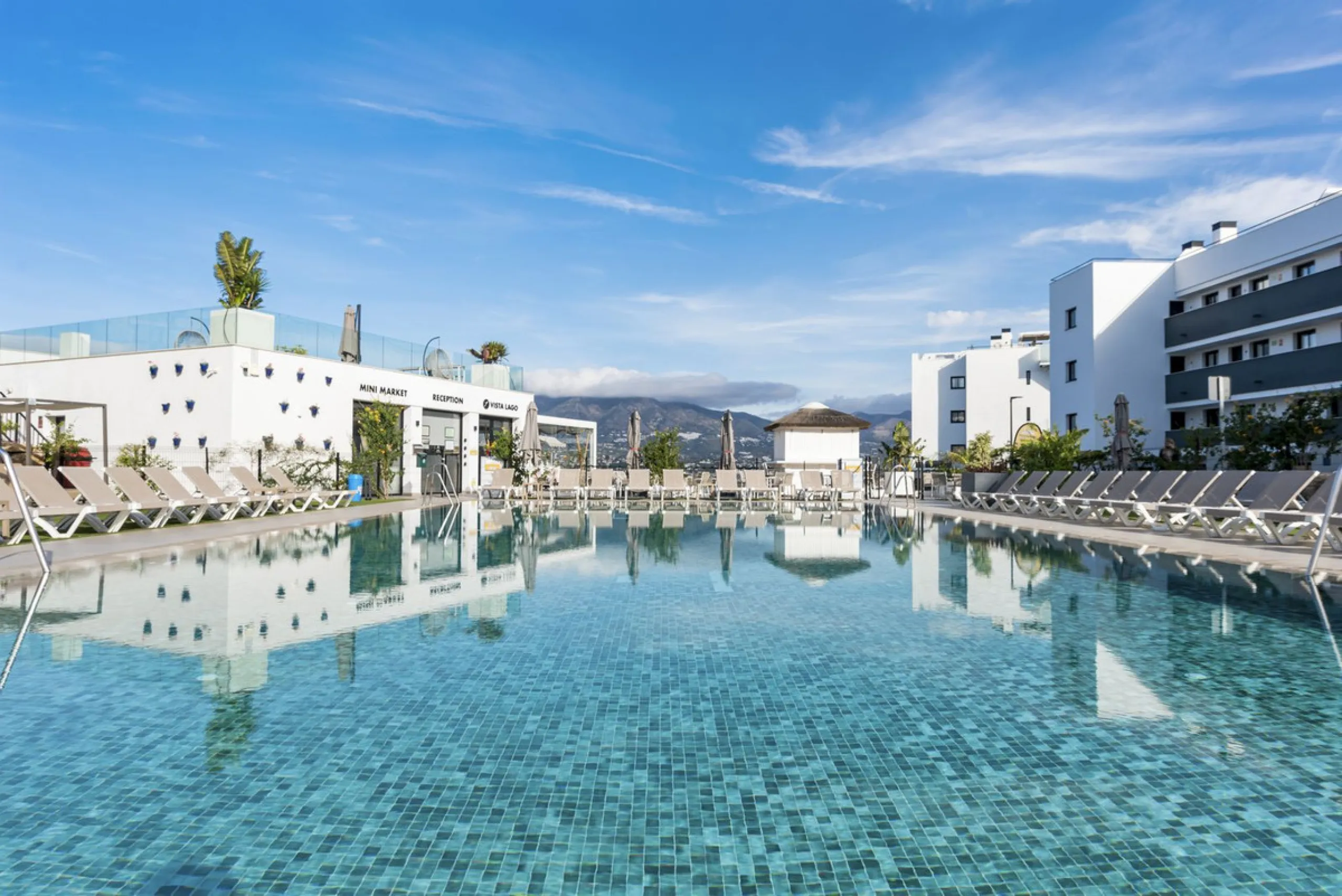 Luxurious 2-Bedroom Apartment in Hacienda el Sueño.